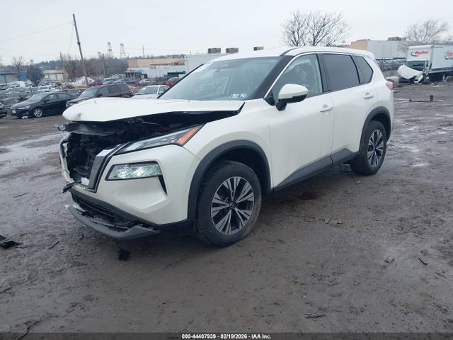 JN8AT3BB4MW227291 Nissan Rogue Sv Intelligent Awd