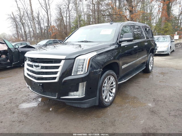 2019 CADILLAC ESCALADE ESV 1GYS4GKJ0KR194355 Photo 1