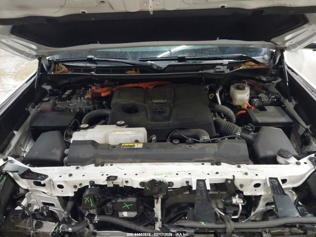 2024 TOYOTA TUNDRA HYBRID 5TFNC5DBXRX054979 Photo 9