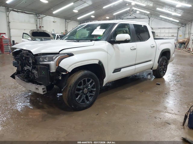 2024 TOYOTA TUNDRA HYBRID 5TFNC5DBXRX054979 Photo 1