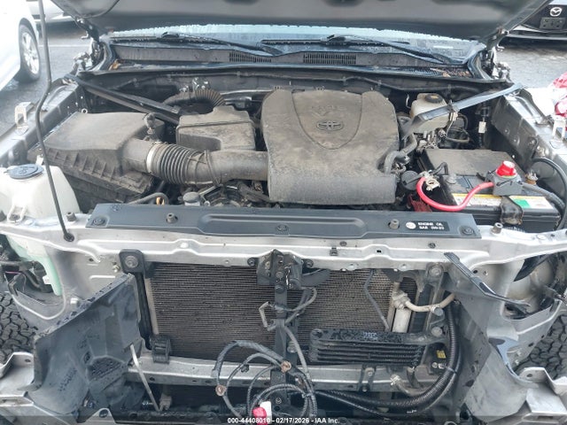3TMDZ5BN5JM045401 Toyota Tacoma Trd Off Road