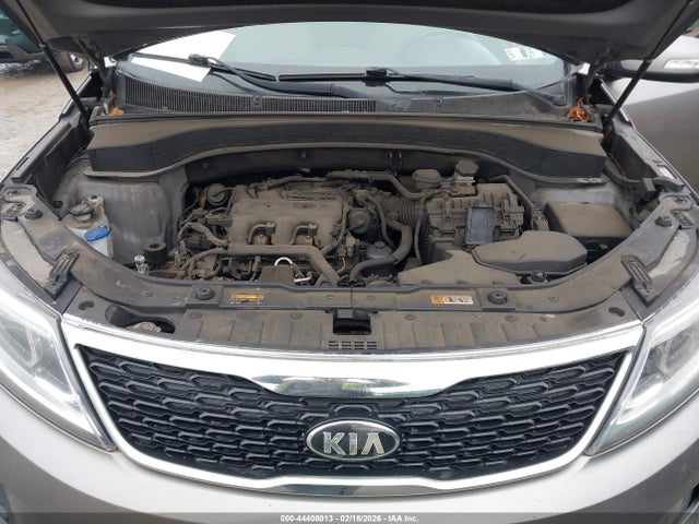 KIA Sorento Lx V6 2015 5XYKTDA79FG595176 Image 10