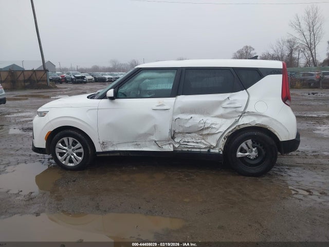 44408029 :رقم المزاد ، KNDJ23AU8M7142434 vin ، 2021 Kia Soul Lx مزاد بيع