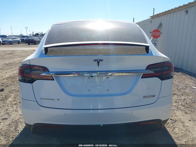Продаж на аукціоні авто 2017 Tesla Model X P100d, vin: 5YJXCBE49HF051720, номер лоту: 44408036