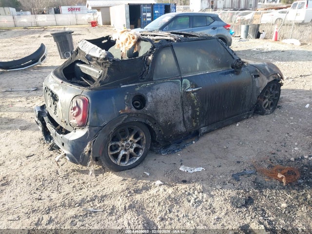 2016 MINI CONVERTIBLE WMWWG9C57G3A92105 Photo 3