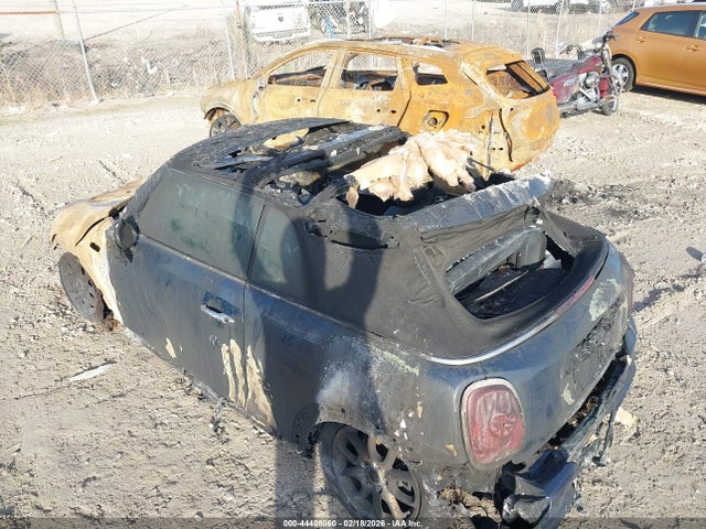 2016 MINI CONVERTIBLE WMWWG9C57G3A92105 Photo 5