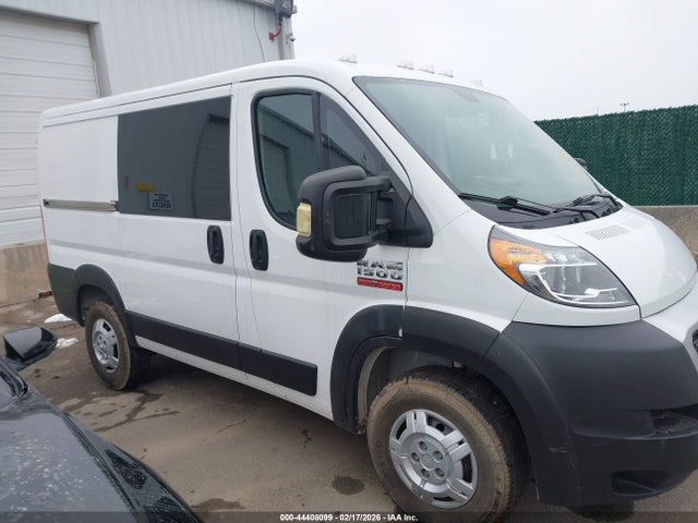 2019 Ram Promaster 1500 Low Roof 118 Wb მანქანა იყიდება აუქციონზე, vin: 3C6TRVNGXKE505423, აუქციონის ნომერი: 44408099
