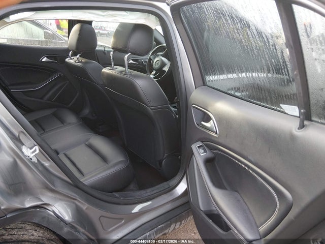Продажа на аукционе авто 2018 Mercedes-benz Gla 250 4matic, vin: WDCTG4GB0JJ437493, номер лота: 44408109