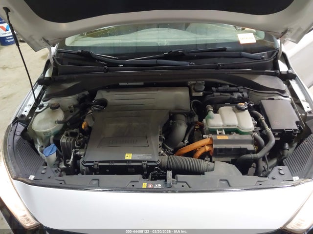 KMHC75LC2HU056422 Hyundai Ioniq Hybrid Sel