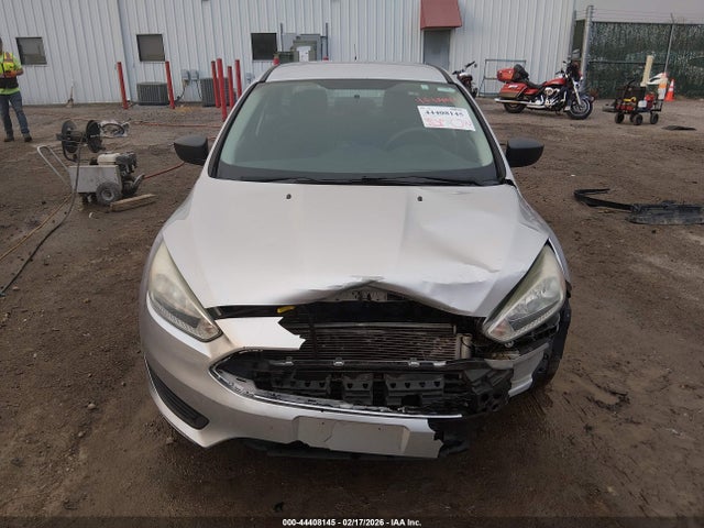 Ford FOCUS S 2015 1FADP3E2XFL269192 Image 12