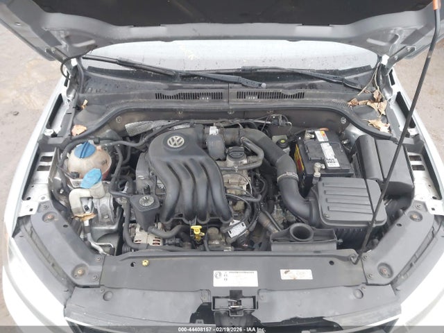 44408157 :رقم المزاد ، 3VW2K7AJ5FM203732 vin ، 2015 Volkswagen Jetta 2.0l S مزاد بيع