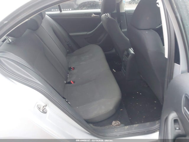44408157 :رقم المزاد ، 3VW2K7AJ5FM203732 vin ، 2015 Volkswagen Jetta 2.0l S مزاد بيع