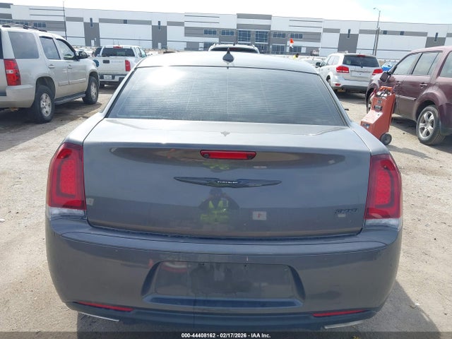Продажа на аукционе авто 2023 Chrysler 300 Touring, vin: 2C3CCAAG9PH556212, номер лота: 44408162