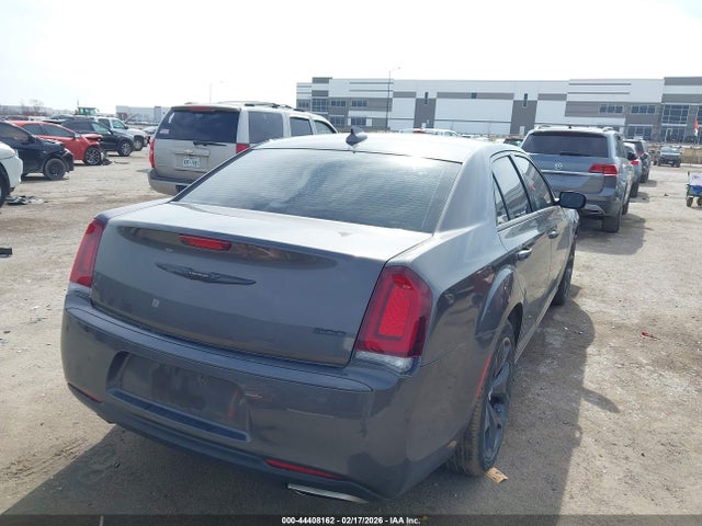 Продажа на аукционе авто 2023 Chrysler 300 Touring, vin: 2C3CCAAG9PH556212, номер лота: 44408162