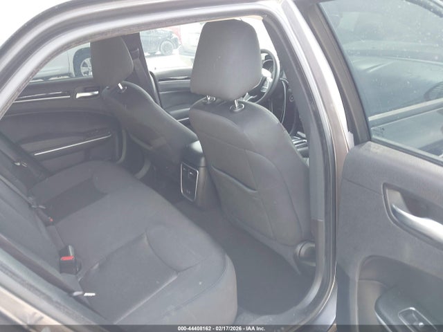Продажа на аукционе авто 2023 Chrysler 300 Touring, vin: 2C3CCAAG9PH556212, номер лота: 44408162