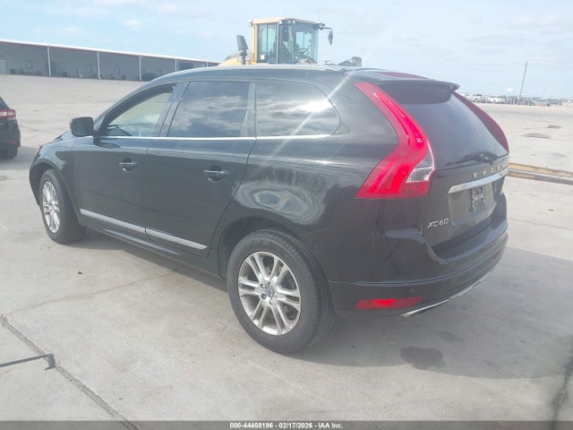 2016 VOLVO XC60 YV440MDK2G2874897 Photo 2