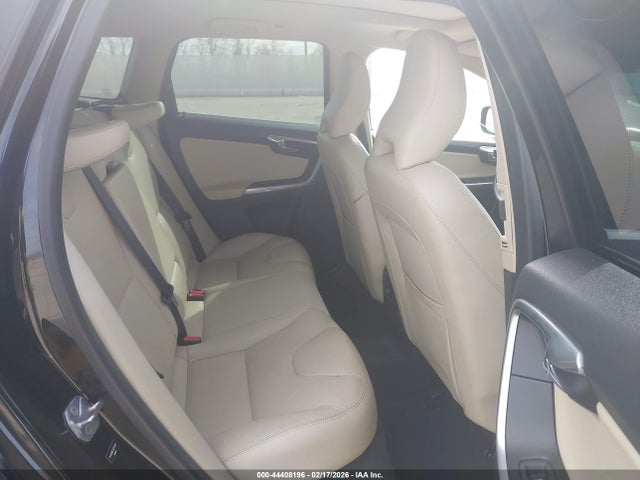 2016 VOLVO XC60 YV440MDK2G2874897 Photo 7