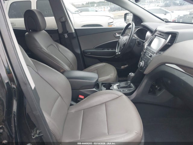44408203 :رقم المزاد ، 5XYZUDLB0HG432979 vin ، 2017 Hyundai Santa Fe Sport 2.4l مزاد بيع