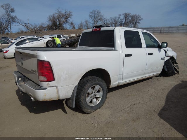 Aukcja sprzedaży 2017 Ram 1500 Express  4x4 5'7 Box, vin: 3C6RR7KT8HG722814, numer aukcji: 44408207