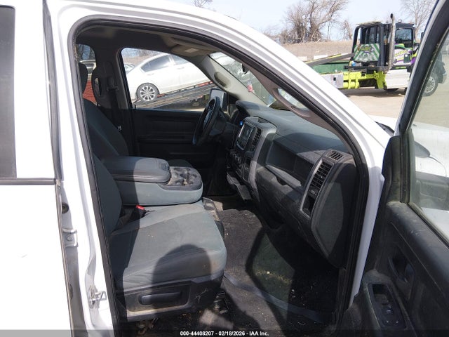 Aukcja sprzedaży 2017 Ram 1500 Express  4x4 5'7 Box, vin: 3C6RR7KT8HG722814, numer aukcji: 44408207