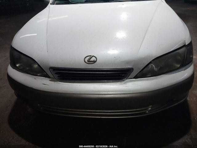 44408255 :رقم المزاد ، JT8BF28GXX5066359 vin ، 1999 Lexus Es 300 مزاد بيع