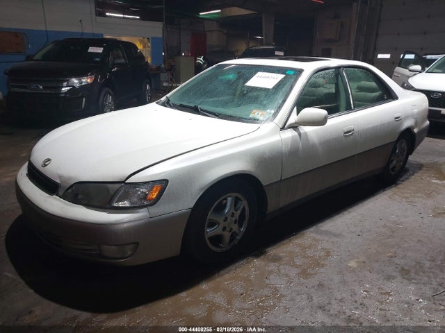 44408255 :رقم المزاد ، JT8BF28GXX5066359 vin ، 1999 Lexus Es 300 مزاد بيع