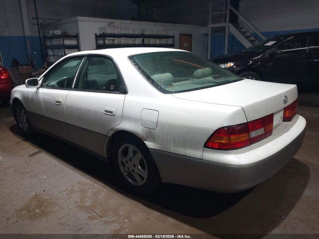 44408255 :رقم المزاد ، JT8BF28GXX5066359 vin ، 1999 Lexus Es 300 مزاد بيع