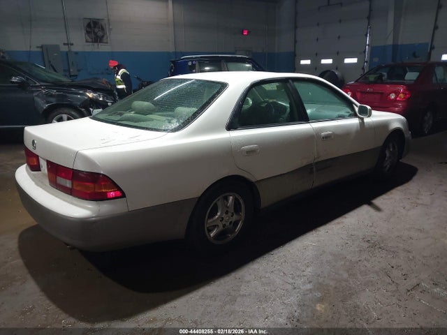 44408255 :رقم المزاد ، JT8BF28GXX5066359 vin ، 1999 Lexus Es 300 مزاد بيع