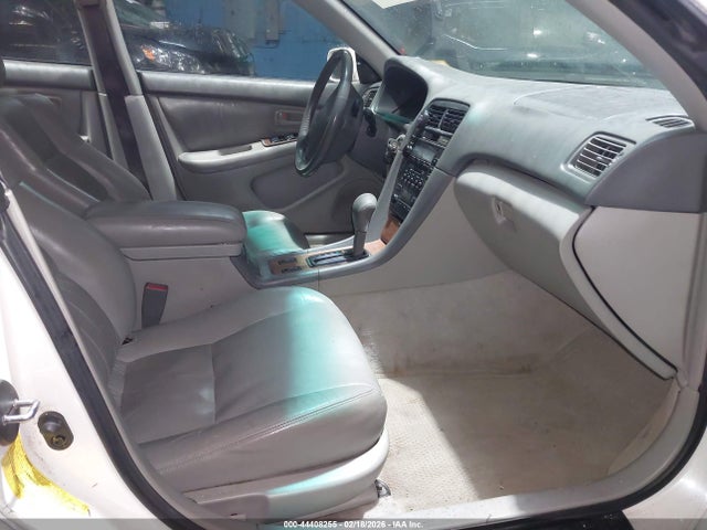 44408255 :رقم المزاد ، JT8BF28GXX5066359 vin ، 1999 Lexus Es 300 مزاد بيع