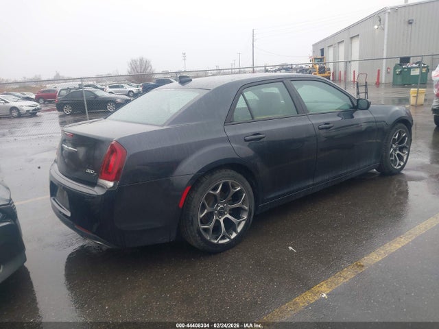 2016 CHRYSLER 300 2C3CCABG3GH135391 Photo 3