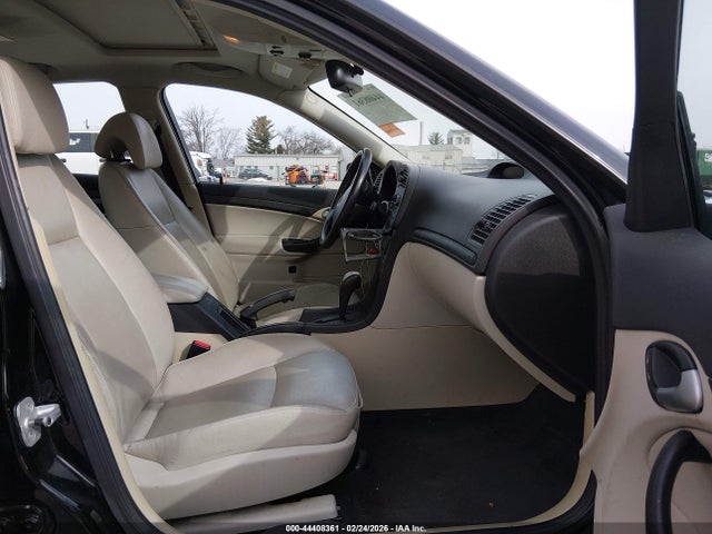 2004 SAAB 9-3 YS3FB49SX41057413 Photo 4