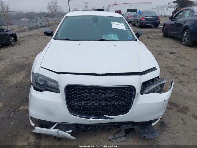 Продаж на аукціоні авто 2020 Chrysler 300 Touring, vin: 2C3CCAAG7LH171970, номер лоту: 44408368