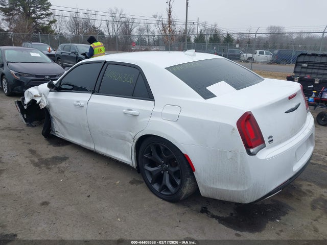 Продаж на аукціоні авто 2020 Chrysler 300 Touring, vin: 2C3CCAAG7LH171970, номер лоту: 44408368