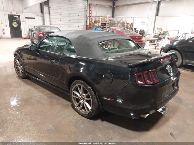 2013 FORD MUSTANG 1ZVBP8FF5D5252394 Photo 2