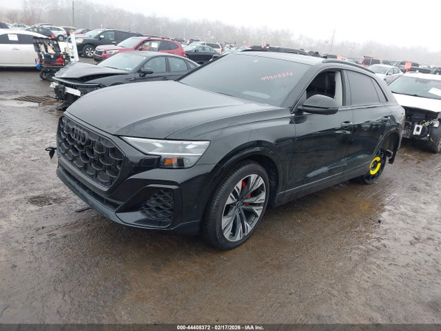 2024 AUDI Q8 WA1EVBF18RD019687 Photo 1