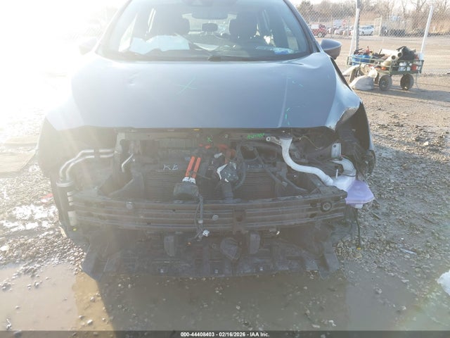 2022 NISSAN LEAF 1N4AZ1CV5NC553732 Photo 5