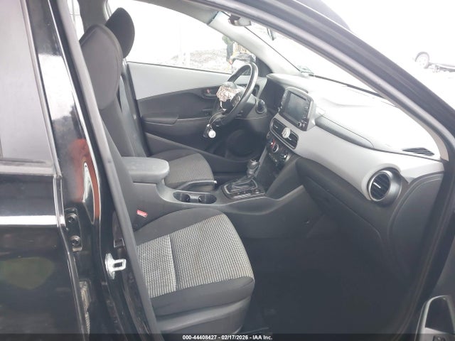 2018 HYUNDAI KONA KM8K2CAA0JU145833 Photo 4