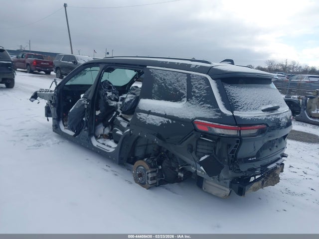 2023 JEEP GRAND CHEROKEE L 1C4RJKDG5P8805947 Photo 2