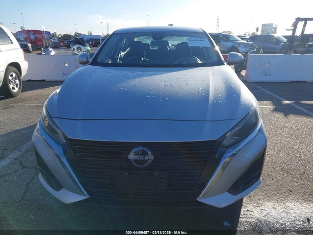 1N4BL4DV4PN363739 Nissan Altima Sv Fwd