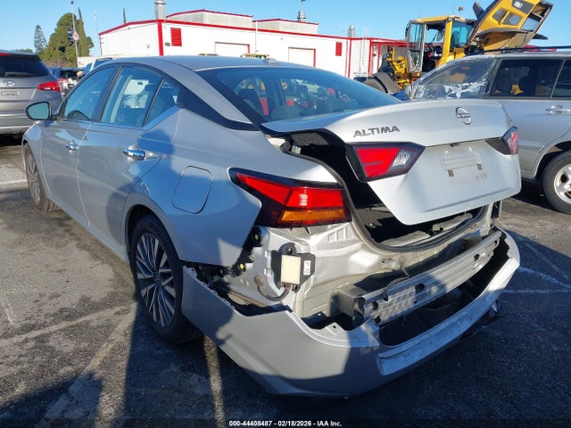 1N4BL4DV4PN363739 Nissan Altima Sv Fwd