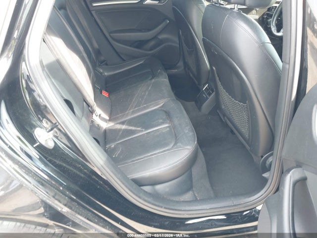 2017 AUDI A3 WAUB8GFF9H1028744 Photo 7