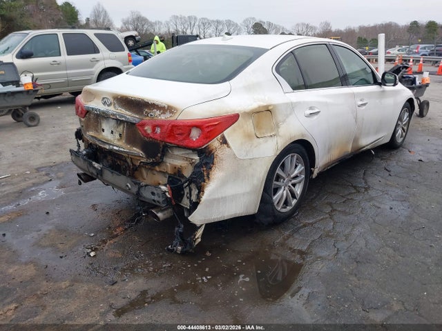 44408613 :رقم المزاد ، JN1BV7AR6FM400620 vin ، 2015 Infiniti Q50 Premium مزاد بيع
