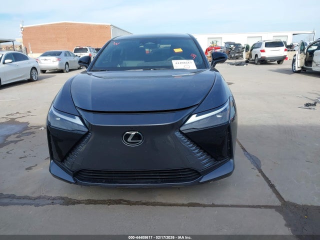 44408617 :رقم المزاد ، JTJBDADBXTA000887 vin ، 2026 Lexus Rz 350e Premium مزاد بيع