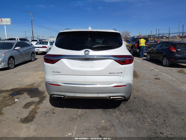 Buick Enclave Essence 2018 5GAERBKW3JJ121966 Image 16