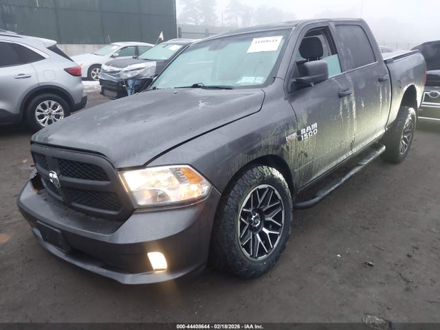 Продаж на аукціоні авто 2018 Ram 1500 Express  4x4 5'7 Box, vin: 1C6RR7KT9JS138064, номер лоту: 44408644