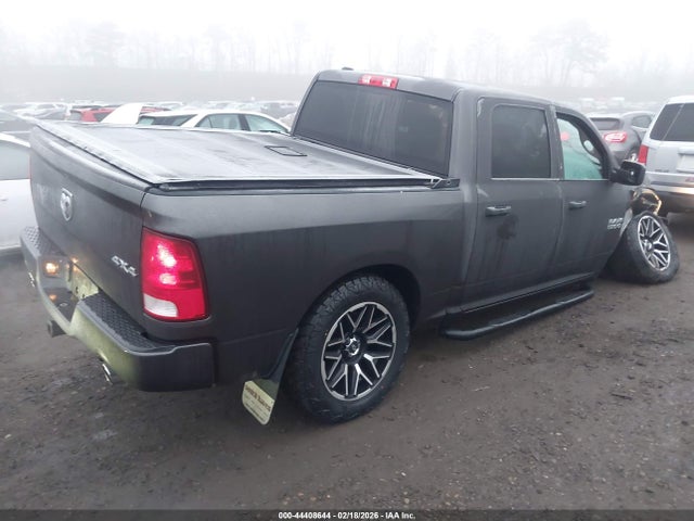 Продаж на аукціоні авто 2018 Ram 1500 Express  4x4 5'7 Box, vin: 1C6RR7KT9JS138064, номер лоту: 44408644