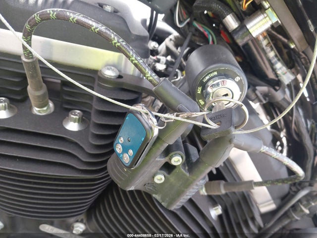 2020 HARLEY-DAVIDSON XL883 1HD4LE218LB433262 Photo 10