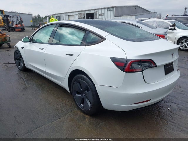 44408674 :رقم المزاد ، 5YJ3E1EB1NF308981 vin ، 2022 Tesla Model 3 Long Range Dual Motor All-wheel Drive مزاد بيع