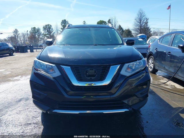 44408706 :رقم المزاد ، KNMAT2MV8JP594648 vin ، 2018 Nissan Rogue Sv مزاد بيع