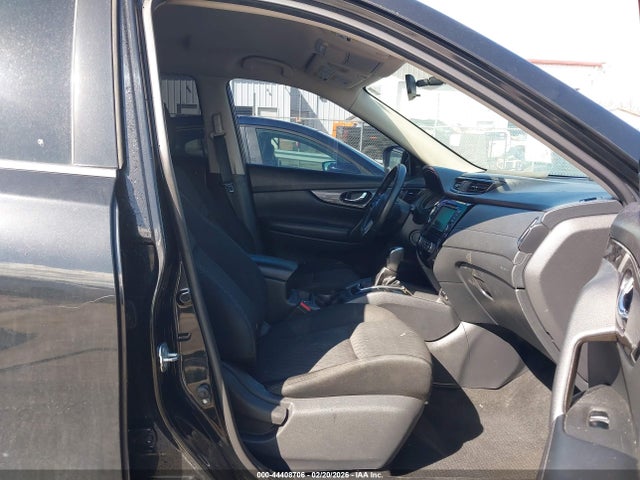 44408706 :رقم المزاد ، KNMAT2MV8JP594648 vin ، 2018 Nissan Rogue Sv مزاد بيع